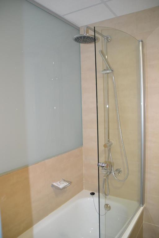 Hotel Vilar Riu De Baix Flix الغرفة الصورة