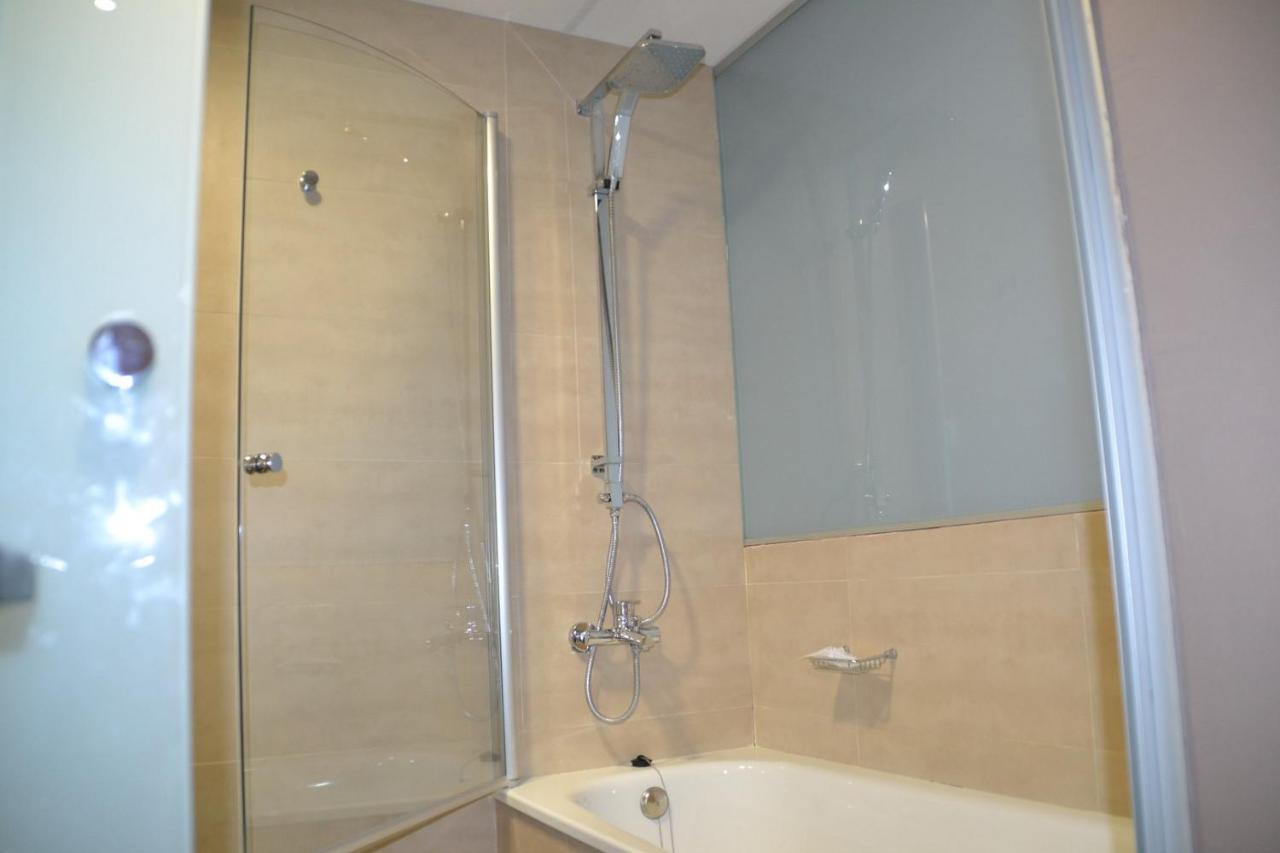 Hotel Vilar Riu De Baix Flix المظهر الخارجي الصورة